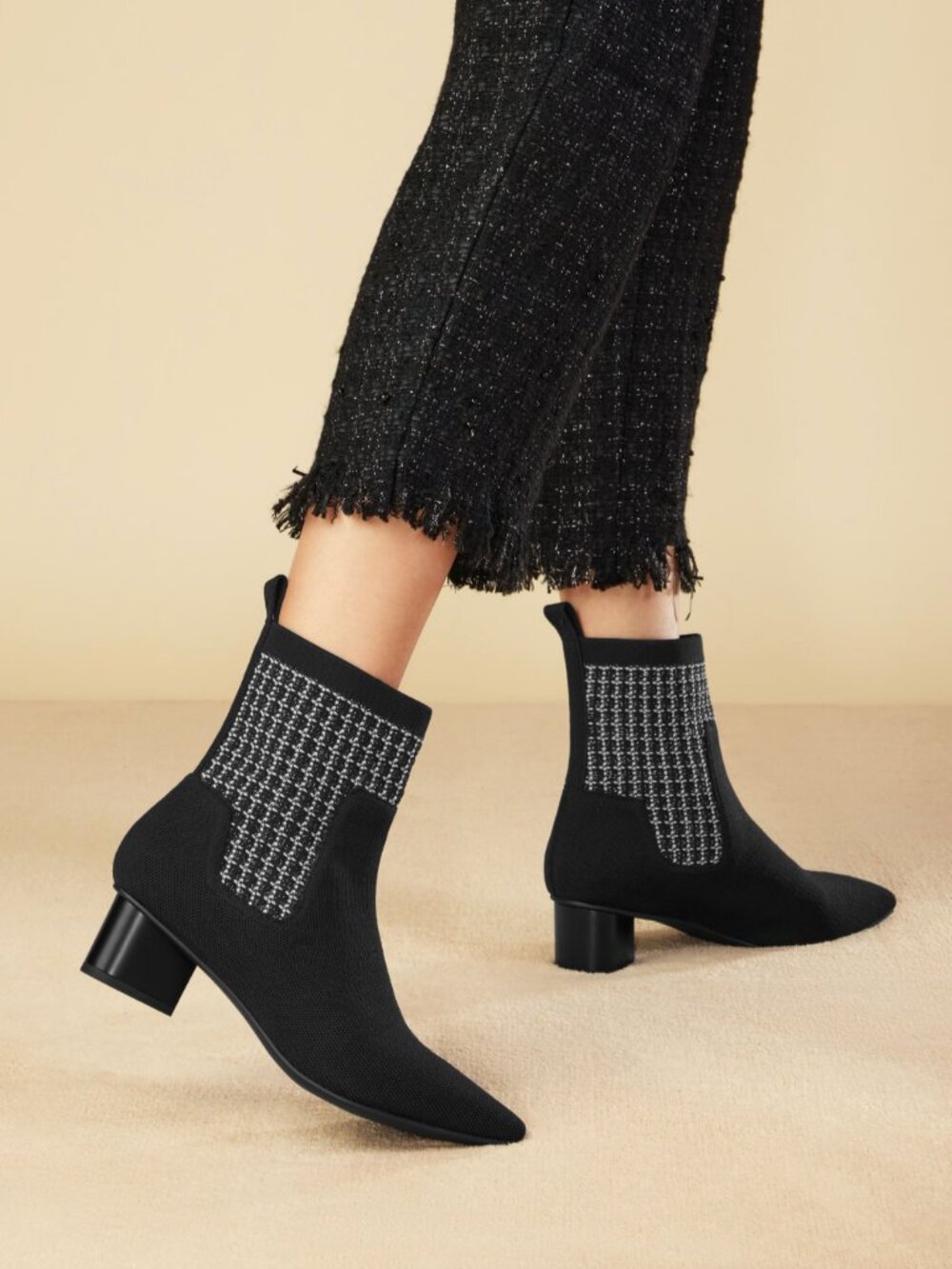 VIVAIA Theresa Small Square-Toe Water-Repellent Boots in Black Tweed 41.5/10